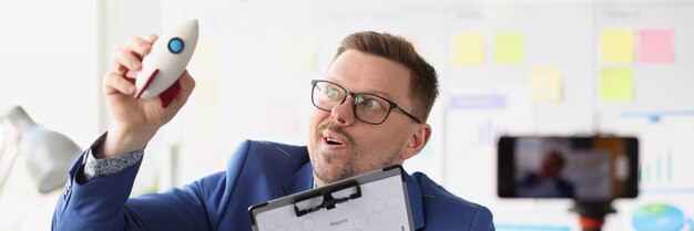 A screenshot of a niche subreddit discussing productivity tools
